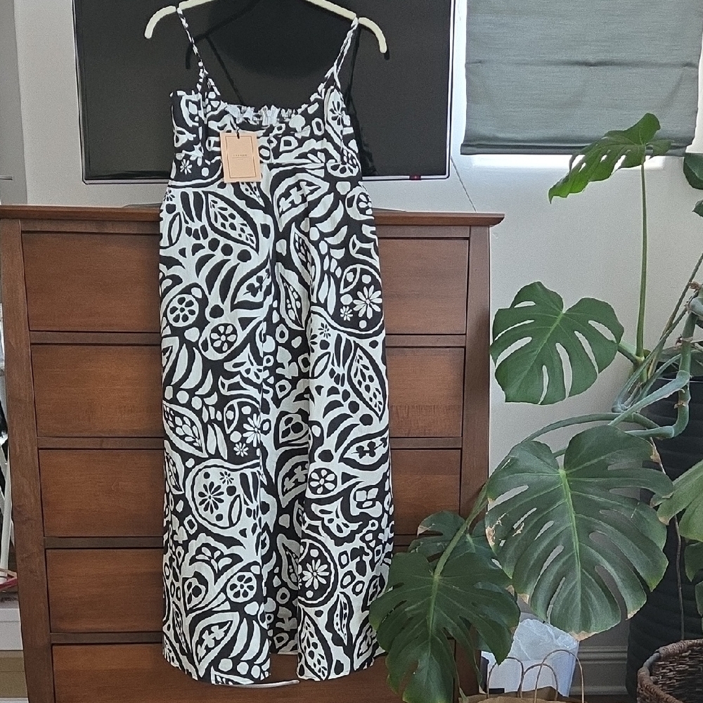 La Ligne Black and White Batik Portia Midi Dress. NWT. Size S.